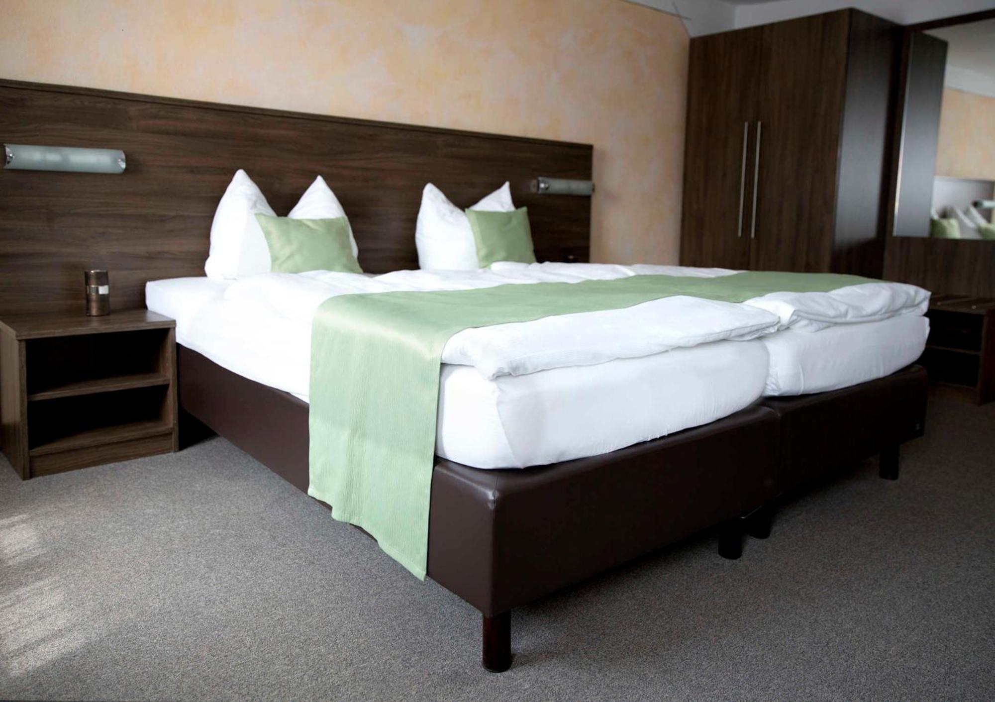 Hotel Garni Goldene Traube Bad Windsheim Εξωτερικό φωτογραφία