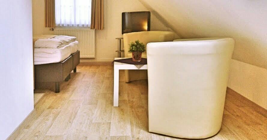 Hotel Garni Goldene Traube Bad Windsheim Εξωτερικό φωτογραφία